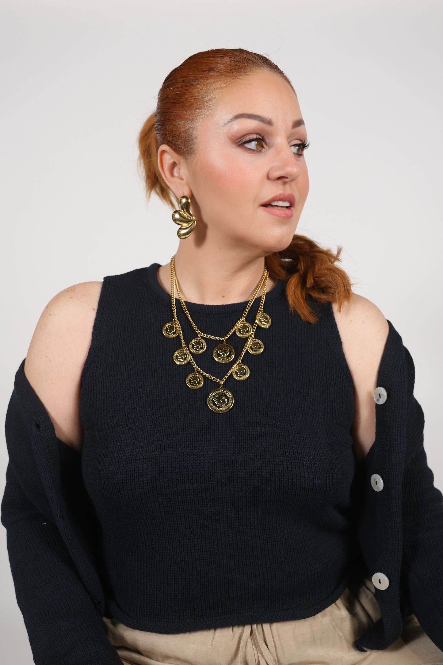 Collier élégance dorée en acier inoxydable